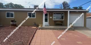 Beautifully Remodeled 2-Bedroom Home NE Gallery 1