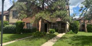 1560 Meadowside Drive Gallery 1