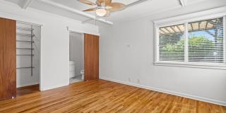 4352 Globe Ave Gallery 16