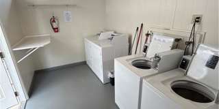 1561 NE 12th Terrace NE Gallery 17