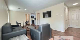 Campus Commons Apartments Gallery 4