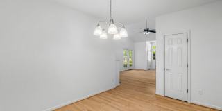 NW Brick Townhome, Granite Counter-Tops, Wood Floors, FP, Garage! NW Brick Townhome, Granite Counter-Tops, Wood Floors, FP, Garage! Gallery 11