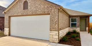 Brand New!! Cute 3 bed, 2 bath in Redstone Ranch Gallery 1