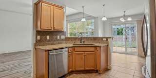 Marvelous 3 Bedroom House In Mill Creek Manor! Gallery 12