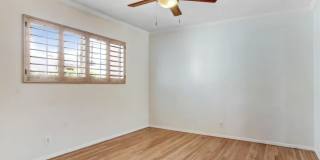 10832 Huston Street Gallery 13