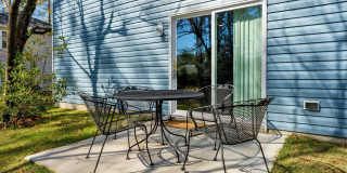 236 Jordan Lane Gallery 24