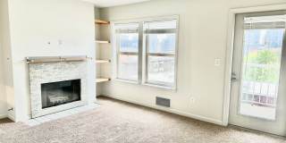 1 bedroom, 1 bathroom Condo with City View! Gallery 6