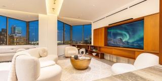 210 W RITTENHOUSE SQUARE Gallery 23