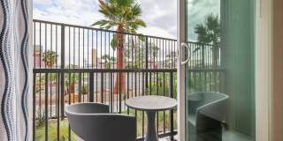 Coya Vegas Apartments Gallery 31