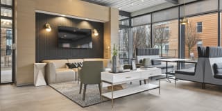 1717 Evanston Gallery 22