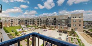 Edison at Woodbury Gallery 25