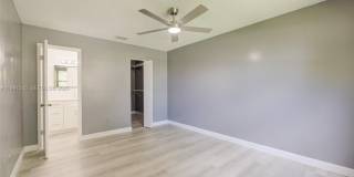 851 NE 209th Ter Gallery 19