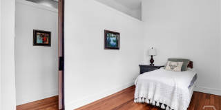 101 Barnard Street unit: 302 Gallery 30