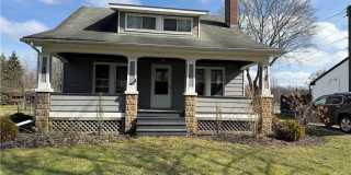 364 N Chillicothe Road Gallery 1