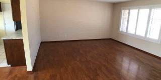 1455 W Mohawk Lane Gallery 2
