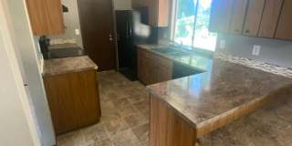 3 Bed Room 1.75 Bath , New Floor Covering , New Interior Paint 3 Bed Room 1.75 Bath , New Floor Covering , New Interior Paint Gallery 11