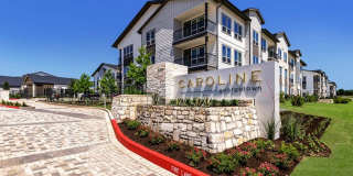 Caroline Georgetown Gallery 38