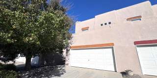 Spacious Townhome in Spanish Sun HOA Gallery 1