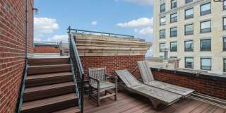 888 S Michigan Avenue Gallery 22