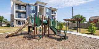 Windsor at Manhattan Gallery 103