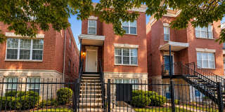 1449 North Larrabee Street Gallery 1