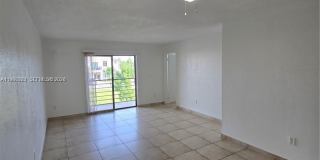911 NE 209th Ter Gallery 4