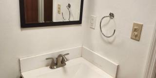 301 Gaile Avenue Gallery 30