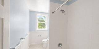 605 Naomi - (3BD/1BT) Gallery 8