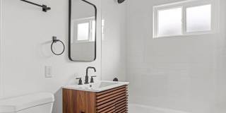 Echo Lake Apartments Gallery 14