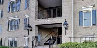 5707 BREWER HOUSE Circle unit: T-2 Gallery 2