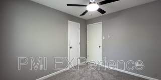 2607 Camelback Ln Gallery 14