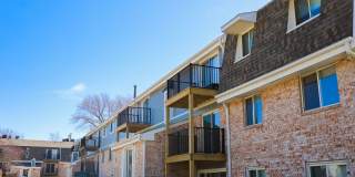 Country Club Lincoln Gallery 1