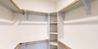 Garrett Uptown Gallery 32