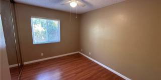 1299 Dogwood Gallery 28