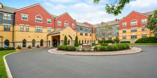 Lake Oaks Apartments Gallery 1