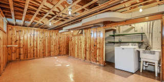 7114 GREENWOOD Avenue Gallery 20