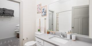 Bexley Donelson Gallery 26