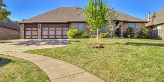 2701 Hermoso Circle Gallery 1