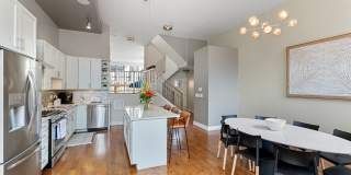 1527 W Pearson Street Gallery 9