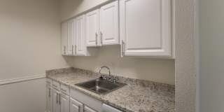 Harvard Square Apartments Gallery 9