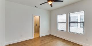 207 Gravel A St Gallery 19