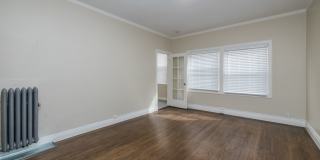 226 Athol Avenue Gallery 1