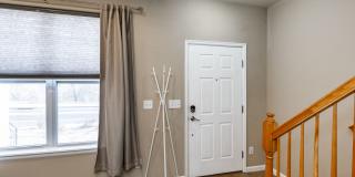 Fully Furnished Downtown 2 Bed, 4 Bath Executive Townhouse Gallery 11