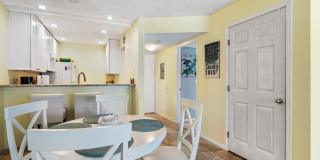 230 Medallion Blvd Gallery 12