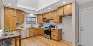 5041 Golden Rd Gallery 1