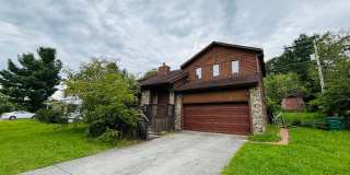 3 Bedroom 2.5 Half Bath Townhouse with 1 Car Garage 3 Bedroom 2.5 Half Bath Townhouse with 1 Car Garage Gallery 1