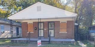 Charming Brick Duplex in Midtown - Open To Section 8 - $99 Move In Special Gallery 1