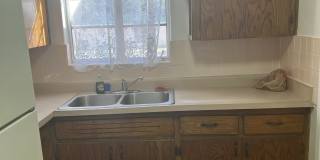 2718 East 18th Street Gallery 15