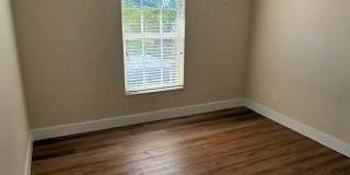 5410 Chiquita Boulevard S 203 Gallery 26