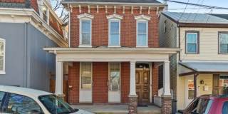 148 WALNUT Street unit: 3 Gallery 1